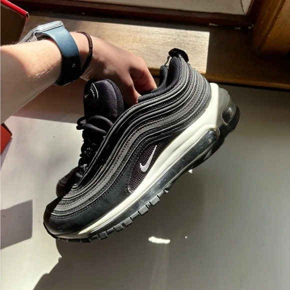 SOLD on FB Airmax 97s - Picture 3 of 11